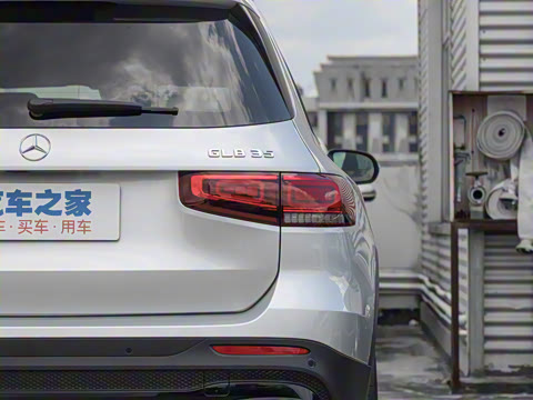 2022�� AMG GLB 35 4MATIC