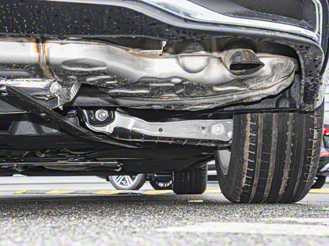 2023�� 40 TFSI ����������