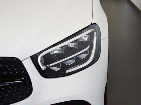 2021�� GLC 260 4MATIC ����SUV