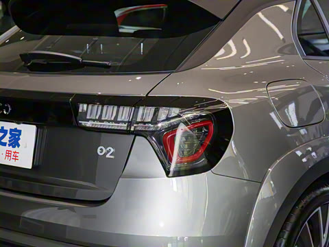 2022�� 2.0TD Plus