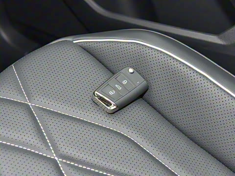 2023�� 330TSI �Զ�����������