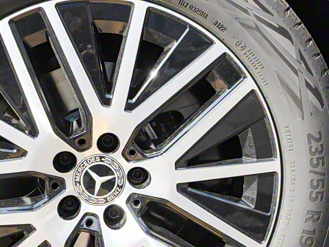 2023�� GLC 260 4MATIC ����SUV