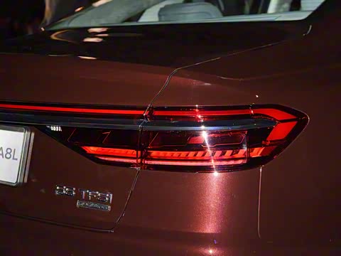 2018�� A8L 55 TFSI quattro�����