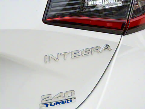 2025�� HATCHBACK 240TURBO �ֶ��ھ���