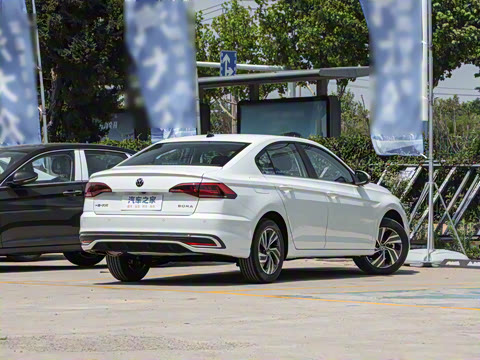 2025�� �Ŀ� 200TSI DSG���е�����