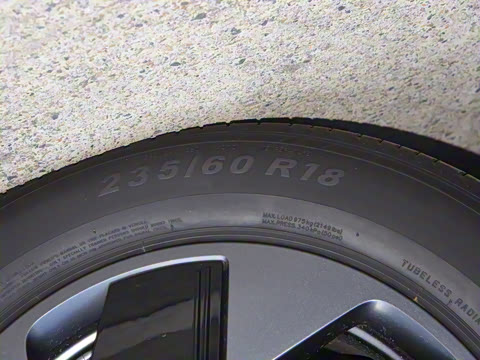 2025�� 702 �������� Max