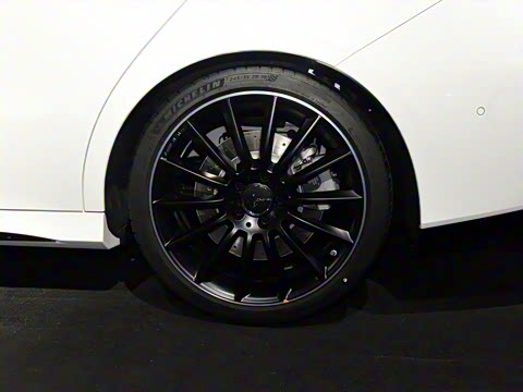 2022�� AMG CLA 35 4MATIC