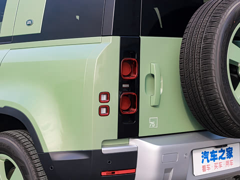 2023�� 110 3.0T P400 75���괫���