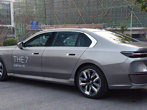 2023�� 740Li ������ ������װ