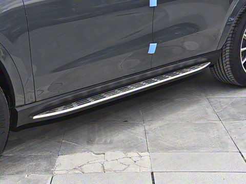 2025�� GLS 450 4MATIC ������