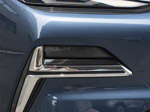 2025�� 130km EM-i ������