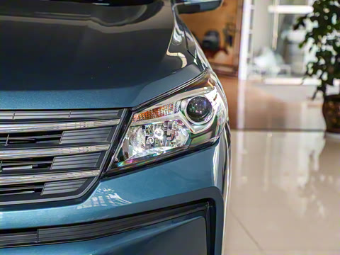 2021�� 2.0L �ֶ�������