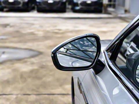 2025�� 2.0T DCT ������