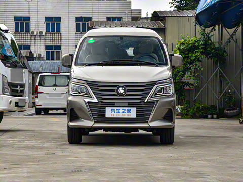 2025�� M5 1.6L ��������� 7��