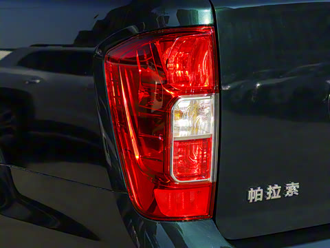 2022�� 2.0T �ֶ�����������