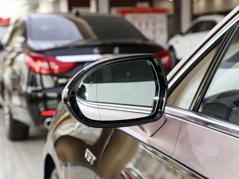 2022�� 3.0T ��������������