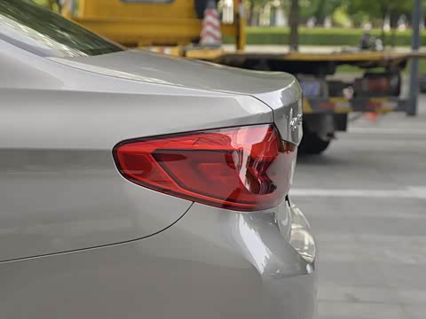 2019�� �Ŀ� 530Li ������ ������װ