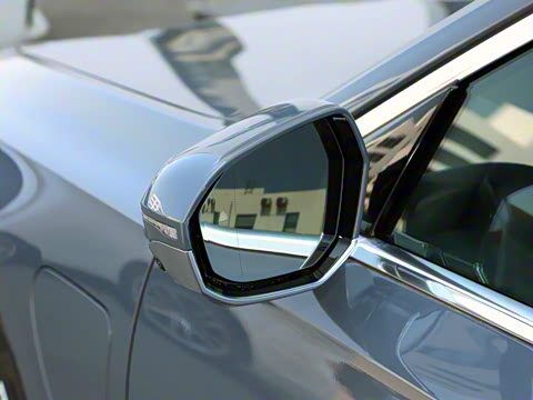 2023�� eDrive50L ���Ⱥ�����װ