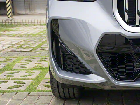 2024�� xDrive25Li M�˶���װ