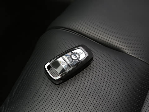 2023�� 2.0T ������ҫ��