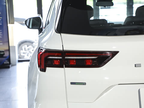 2025�� EcoBoost 170 ������