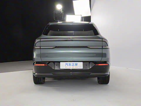 2025�� 702 �������� Ultra