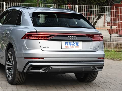 2019�� 55 TFSI ����������
