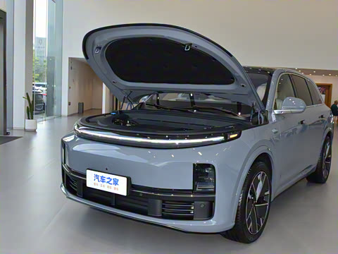 2025�� Pro ���ܻ��°�