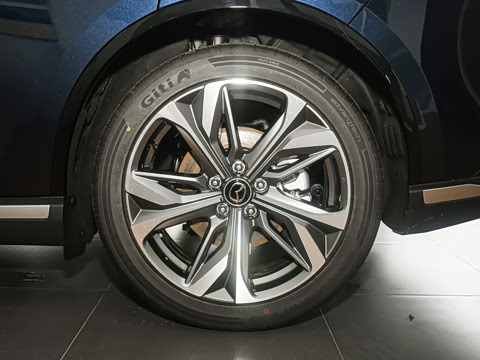 2024�� ����200