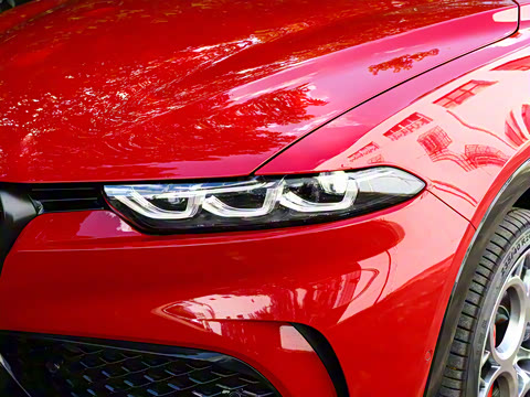 2023�� 2.0T 268HP AWD Veloce������