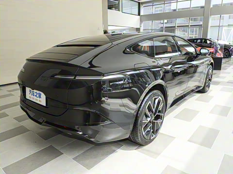 2025�� �Ŀ� Ultra���̰�