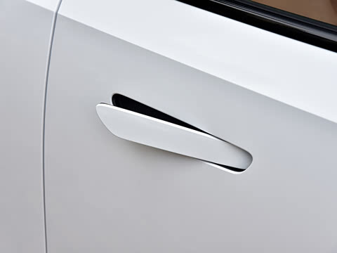 2023�� 200Max���̰�