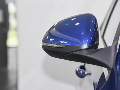 2023�� �Ŀ�� C 350 eL