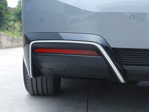 2022�� eDrive 35 L