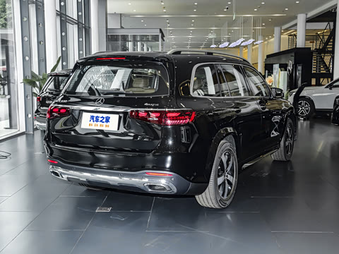 2025�� GLS 450 4MATIC ������