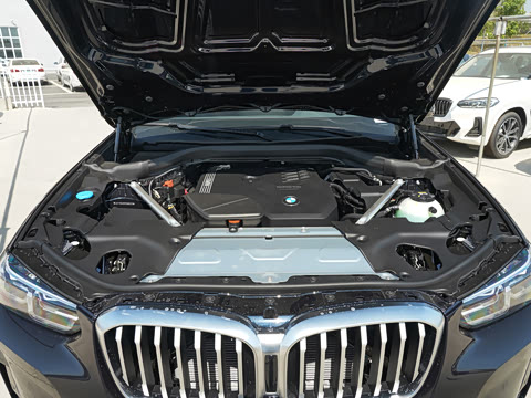 2022�� �Ŀ� xDrive25i M�˶���װ