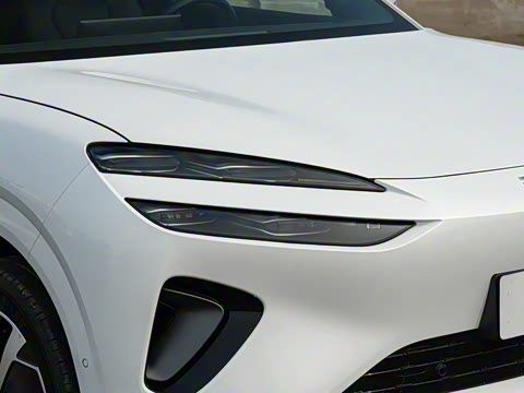 2025�� EV 605�캽Pro��