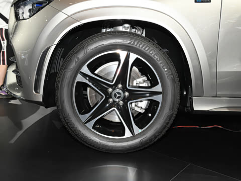 2021�� GLE 350 e 4MATIC ������