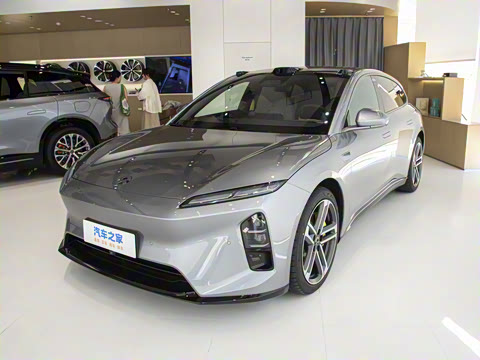 2025�� �ھ������ 75kWh Touring