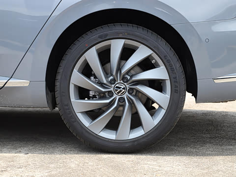 2025�� �Ŀ� 380TSI ��Ŀ ������