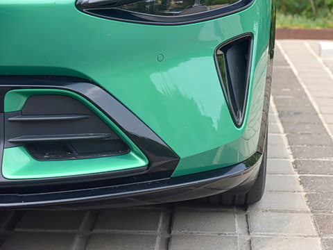 2025�� ������������������Max��