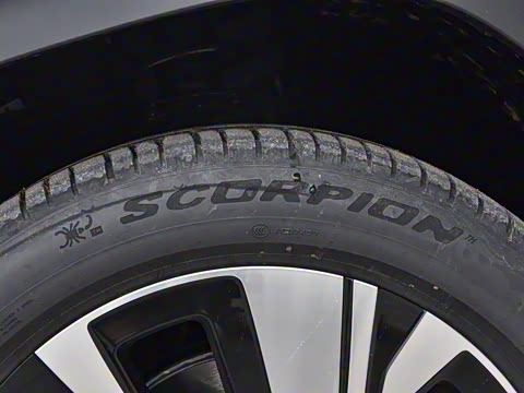 2021�� ;��X 530 V6 ������������