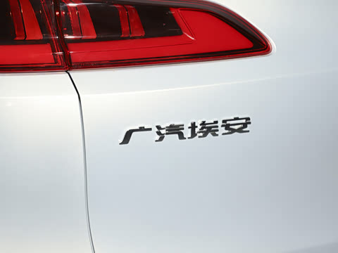 2024�� Plus 70 �Ƽ��� �������