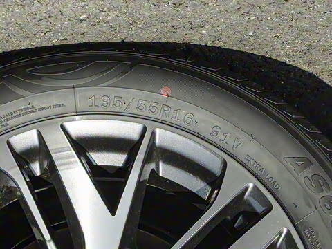 2026�� ��4�� 400������ 1.5L �ֶ���Խ��