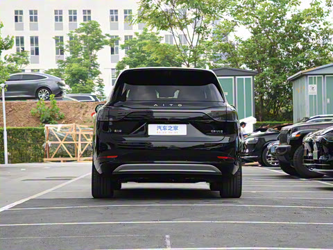 2025�� ���� Max�� 100kWh 6����