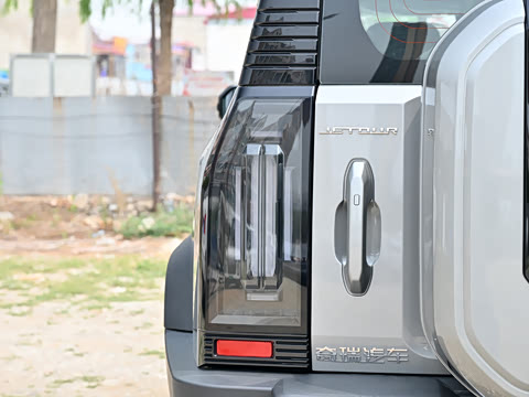 2025�� 2.0TD XWD �Զ������ӳ��� 7��