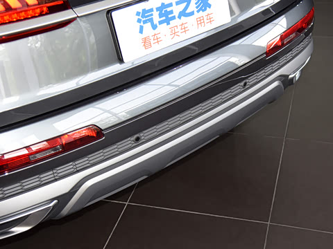 2022�� 55 TFSI quattro S line�˶���