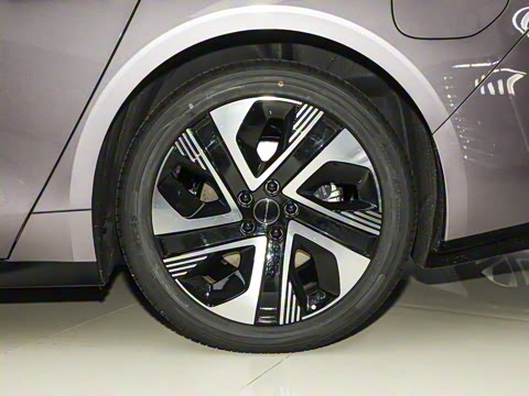 2025�� 235���� ������