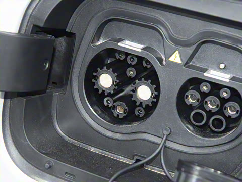 2025�� 130km EM-i ������