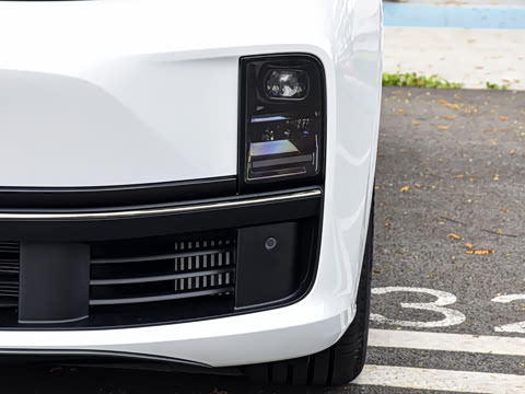 2025�� Pro ���ܻ��°�